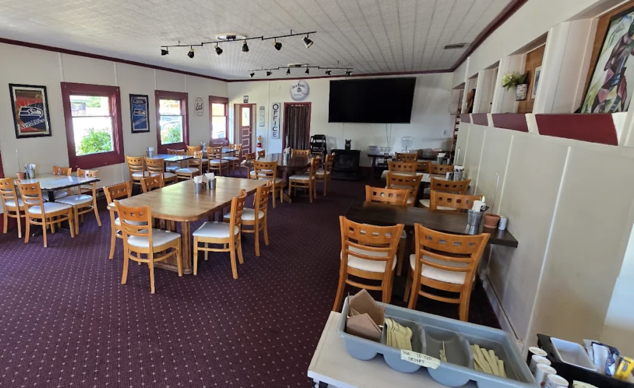 Matthew's Smokehouse